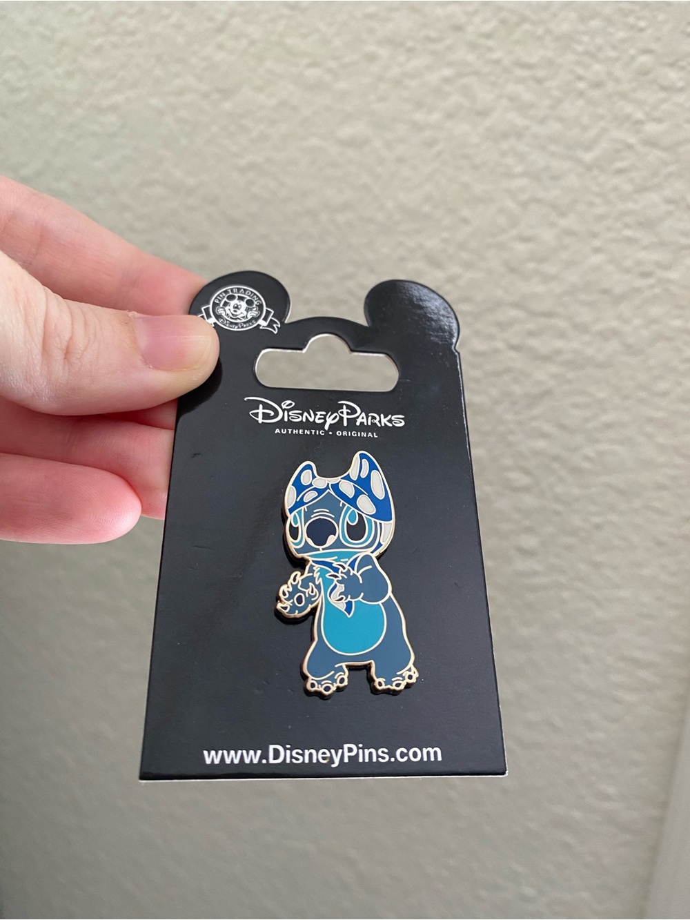 Disney Parks Stitch Collectable Pin Bikini Top Hat